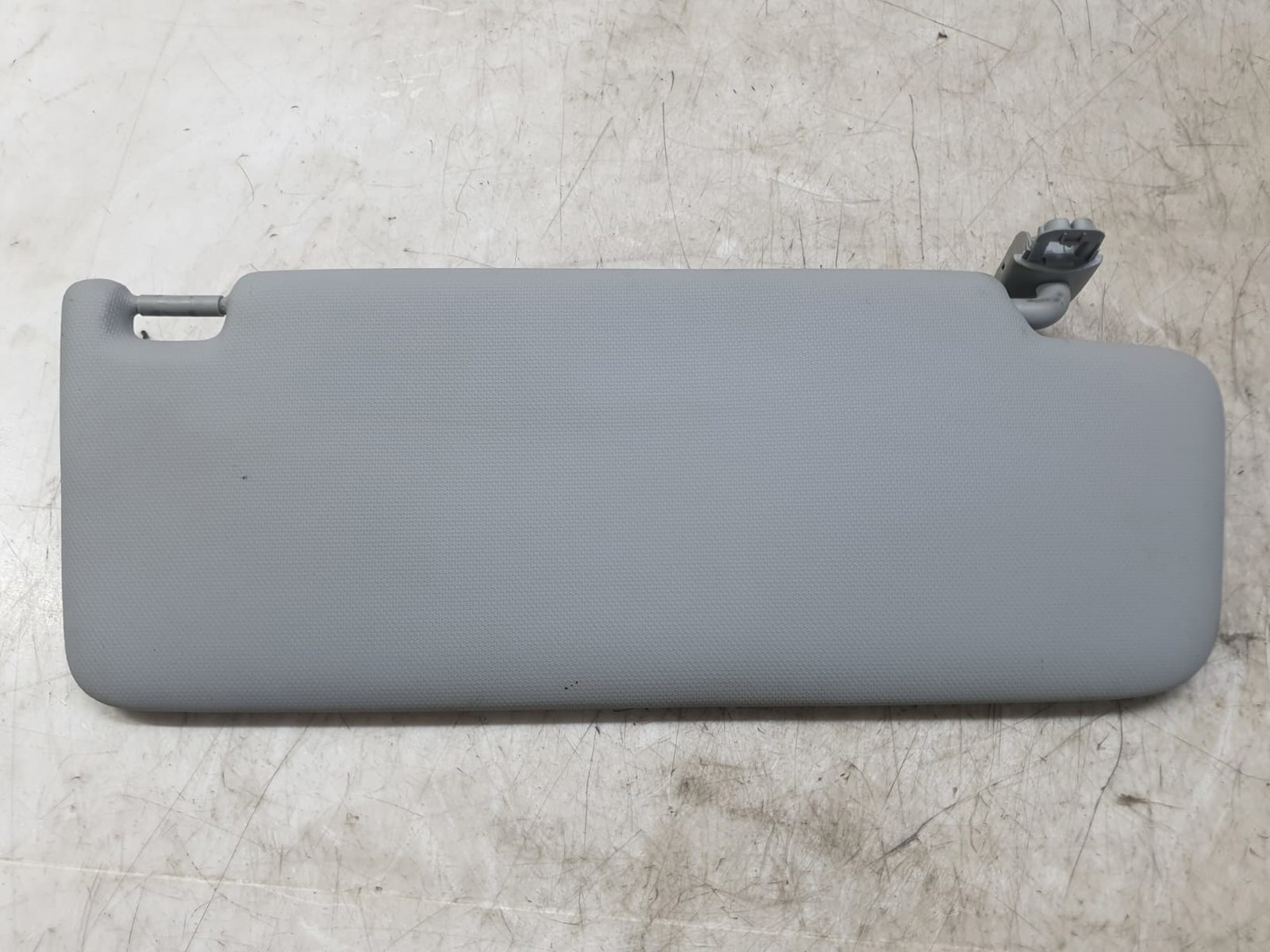 Parasolar stanga 8v5857551r Audi A4 B9 (2015 - 2020)