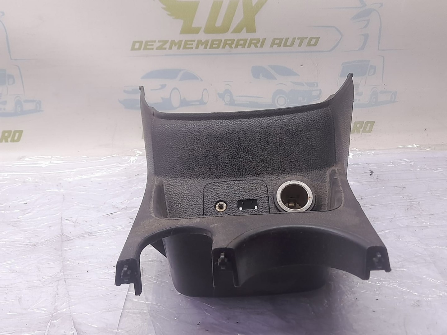 Ornament consola centrala c1bb-a044c74-a Ford Fiesta 6 (facelift) (2013 - 2020)