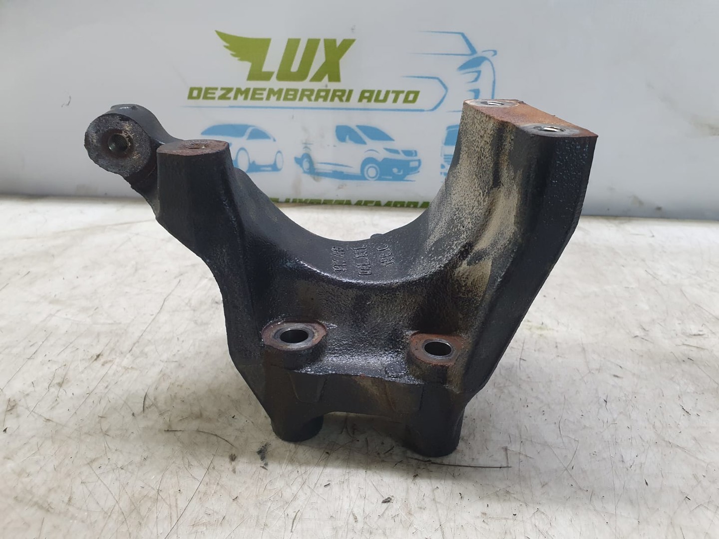 Suport accesorii 04L131159c Audi A4 B9 (2015 - 2020)