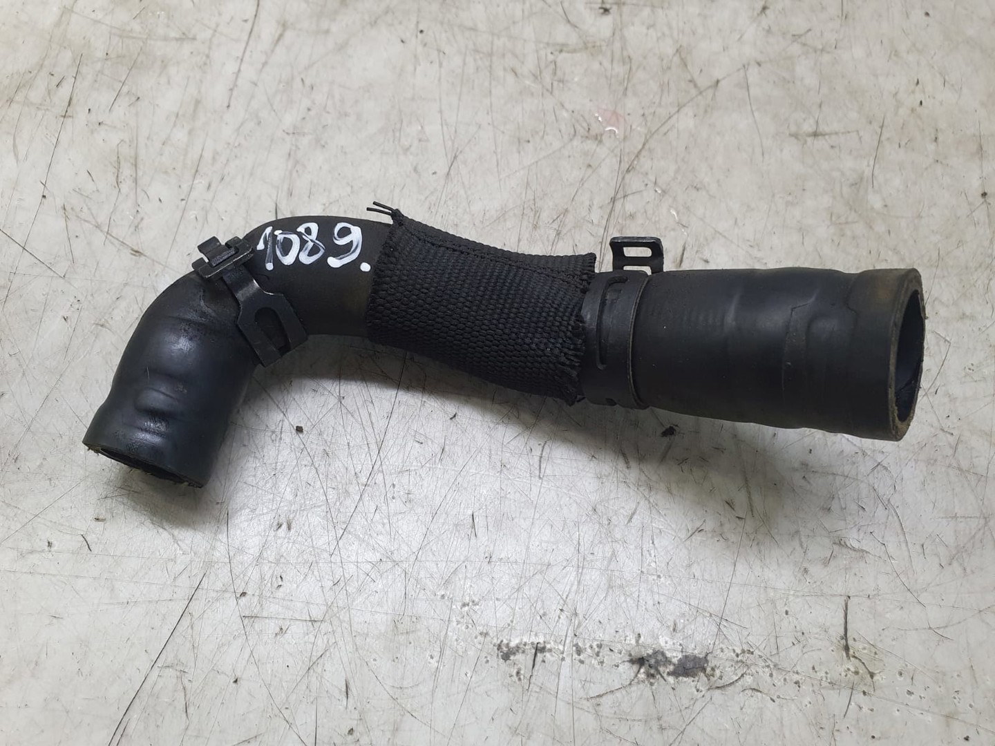 Furtun epurator 04L122157be Audi A4 B9 (2015 - 2020)