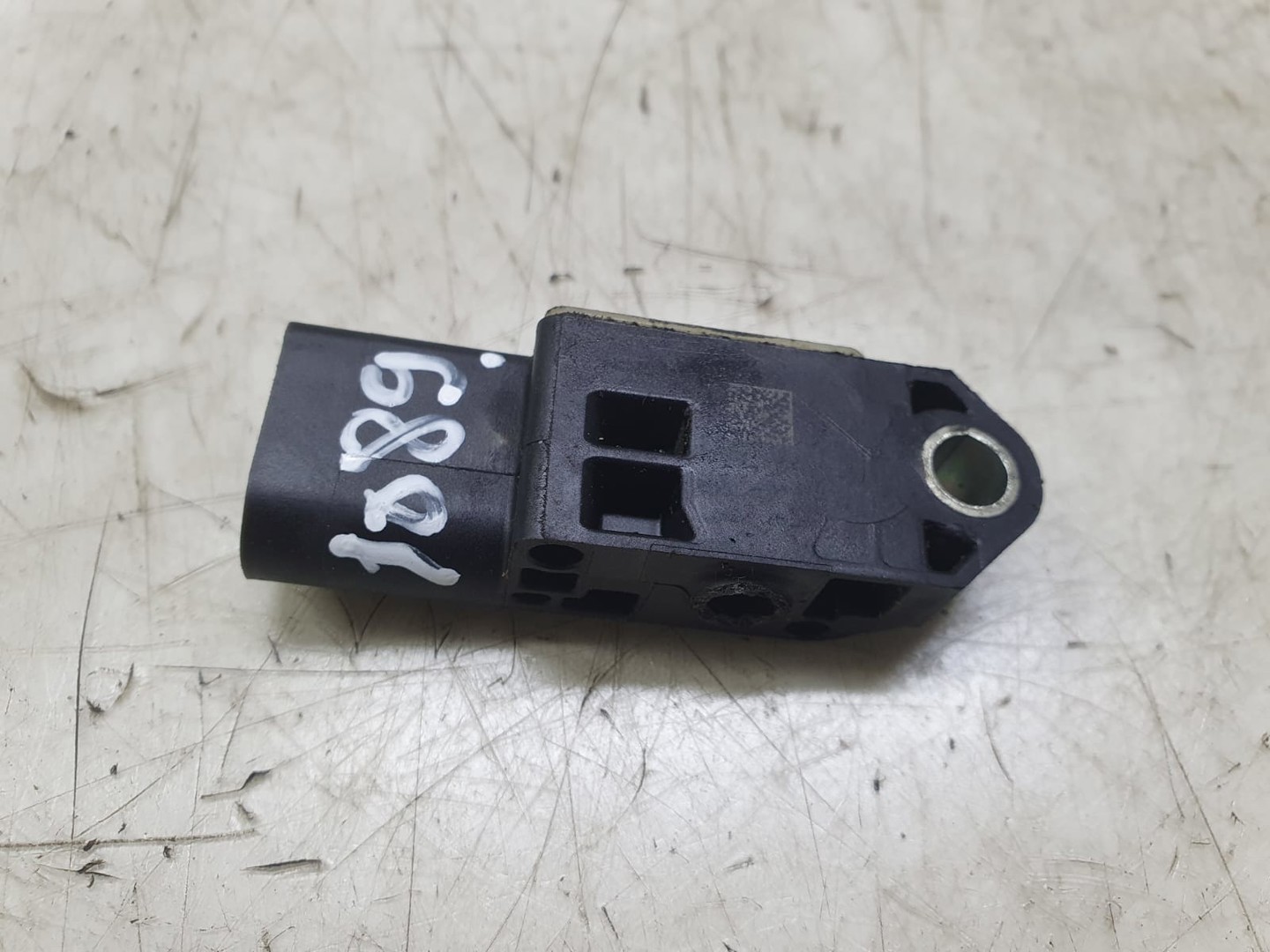 Senzor presiune gaze 04L906051c Audi A4 B9 (2015 - 2020)
