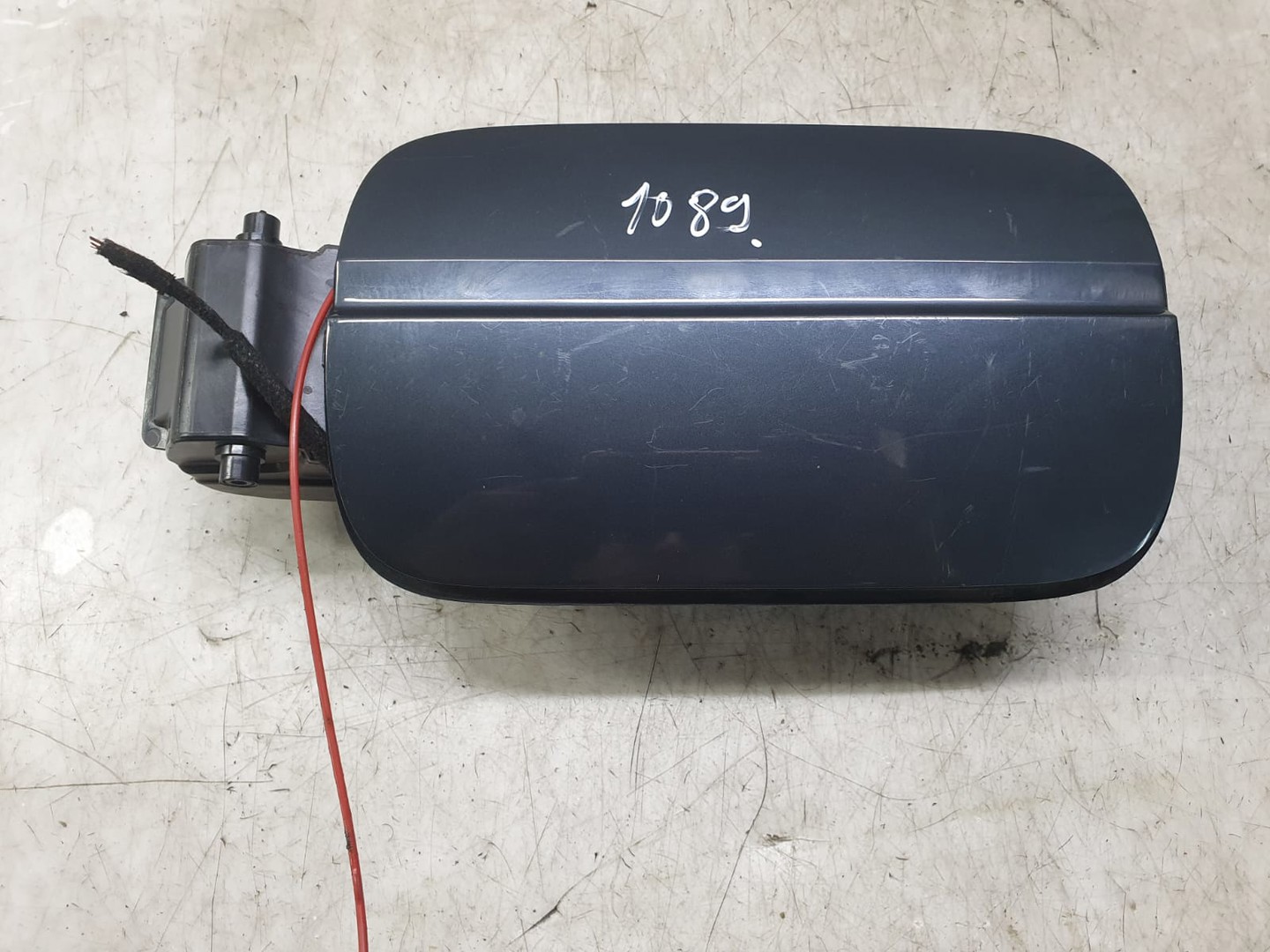 Usita rezervor 8w0809906 8v0862153a Audi A4 B9 (2015 - 2020)