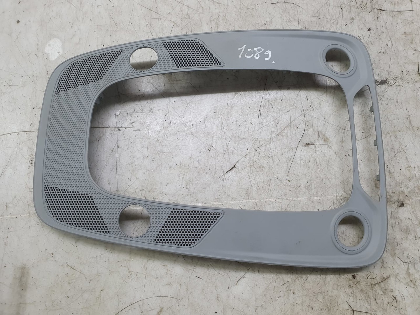 Ornament interior Audi A4 B9 (2015 - 2020)