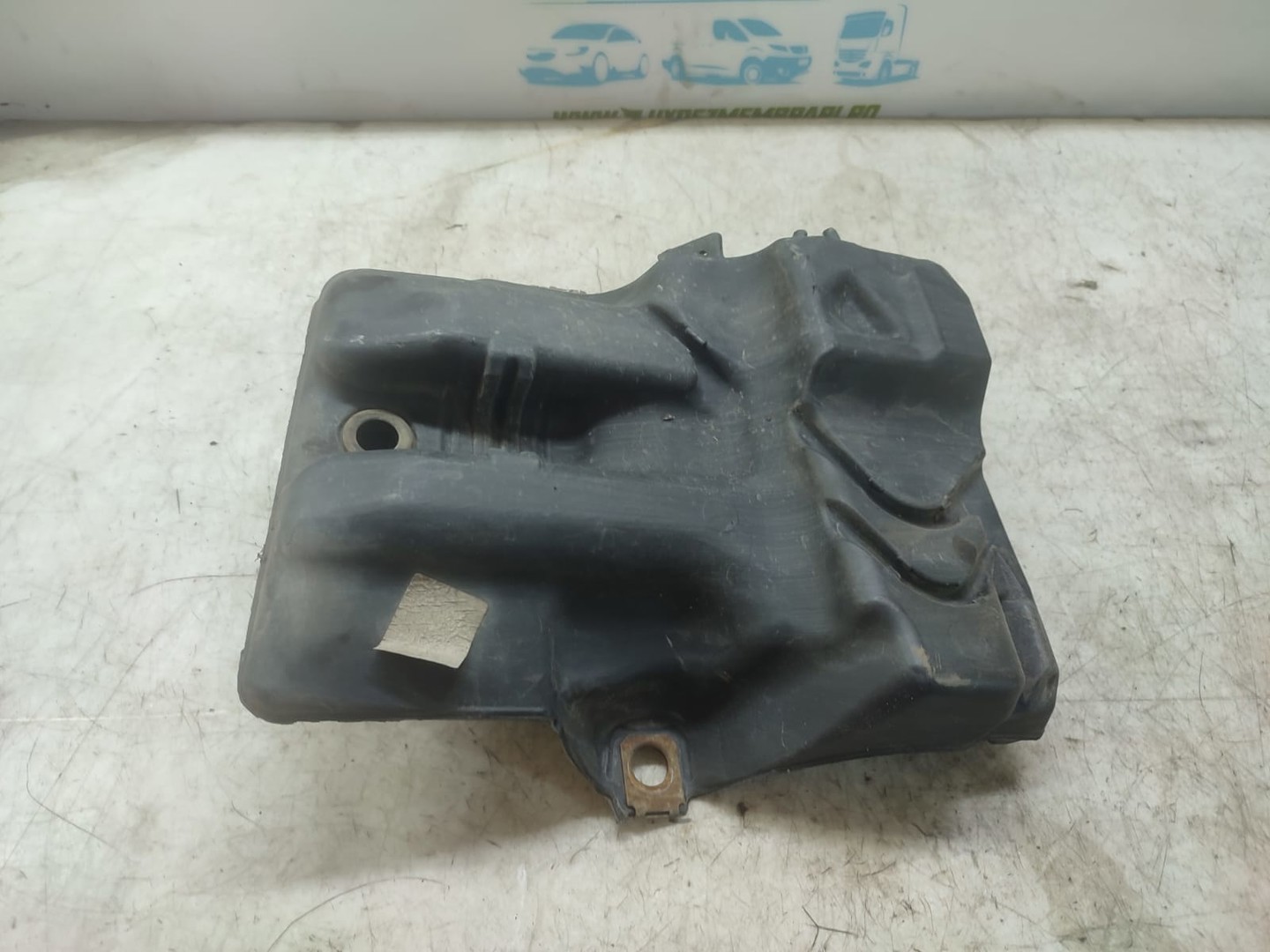Vas lichid parbriz Dv61-17b613-ab Ford Tourneo Connect 2 (2013 - 2020)