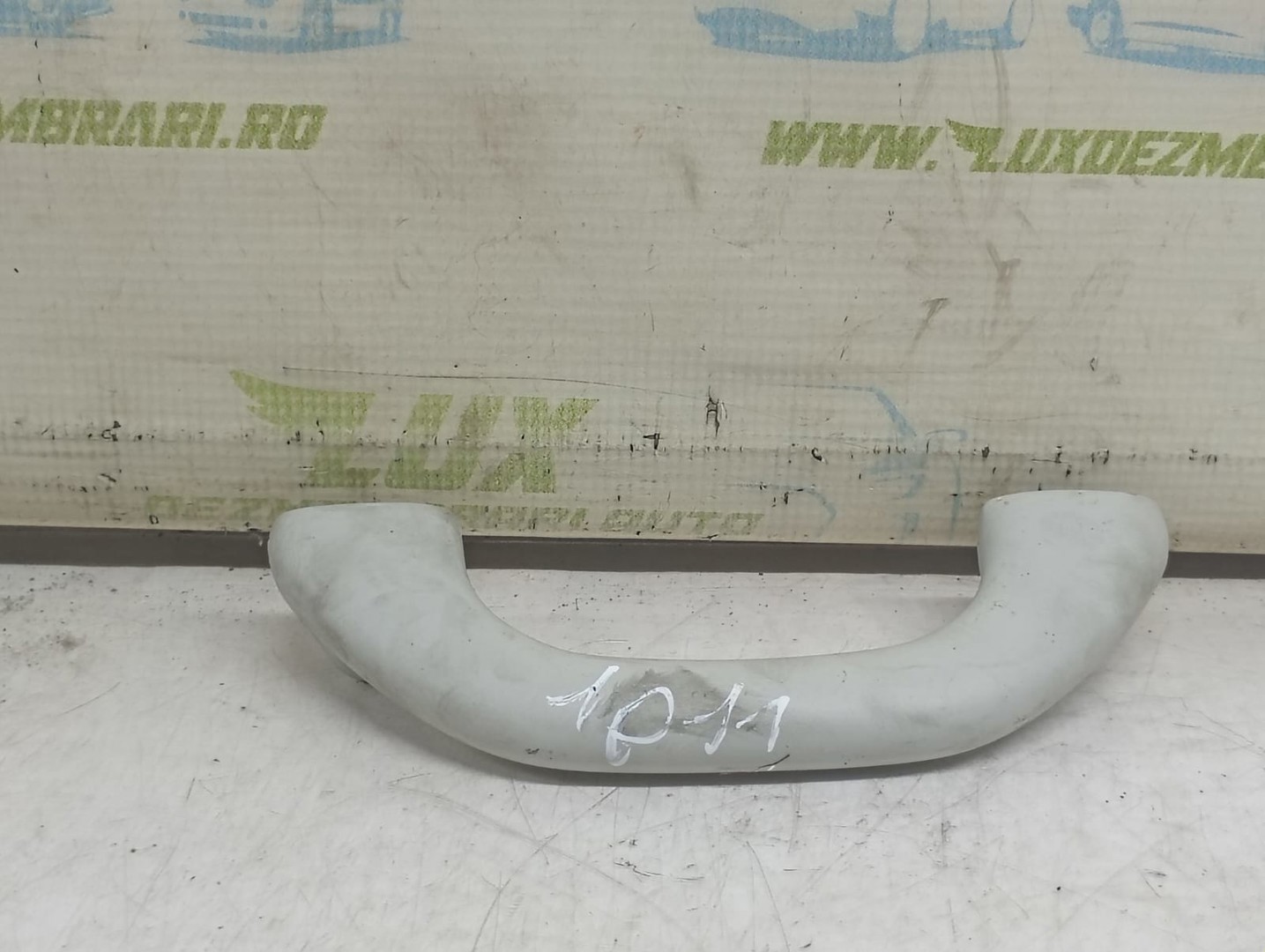Maner plafon 6N0857607ab Volkswagen Touran 1 (2003 - 2006)