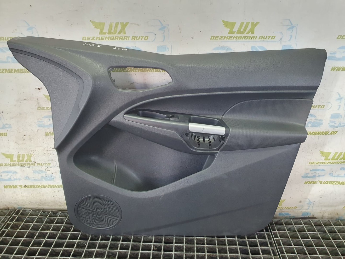 Fata usa dreapta fata C-3c1 Ford Tourneo Connect 2 (2013 - 2020)