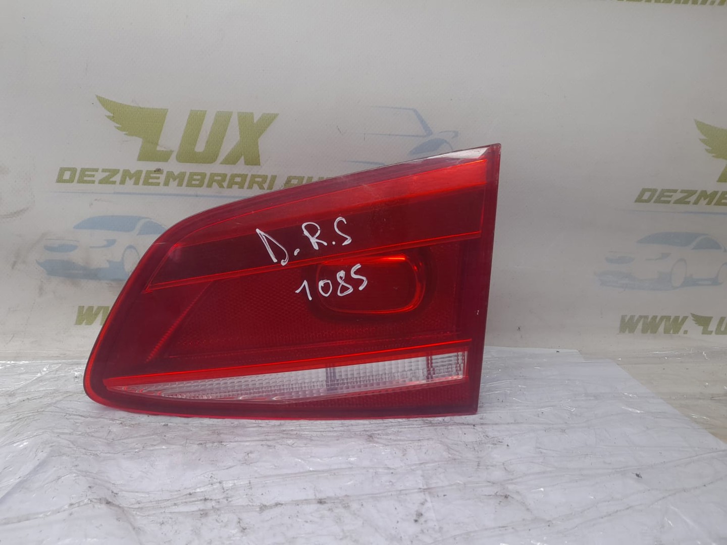 Stop dreapta haion 3AF945094C Volkswagen Passat B7 (2010 - 2015)