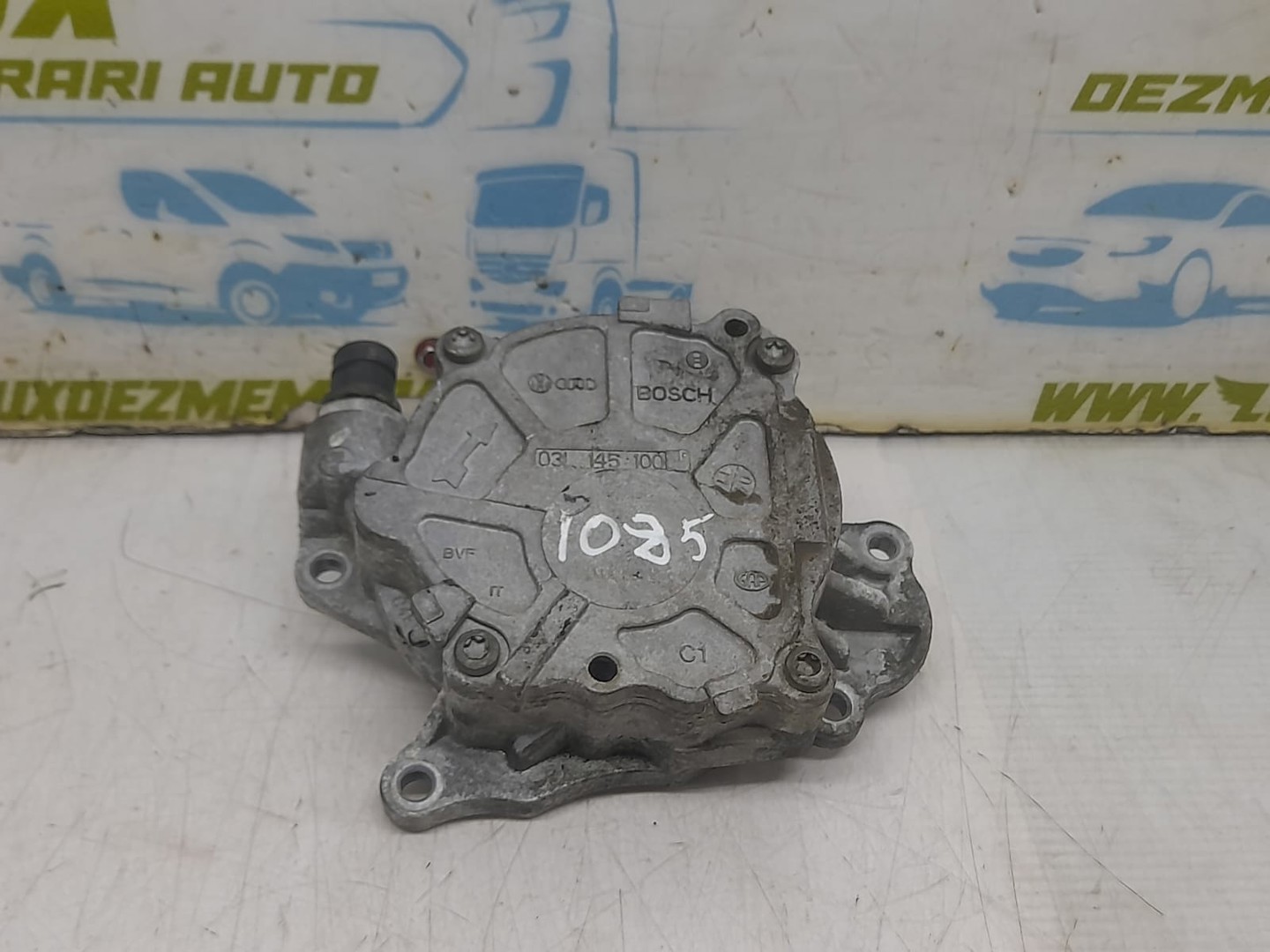 Pompa vacuum 03L145100 Volkswagen Passat B7 (2010 - 2015)