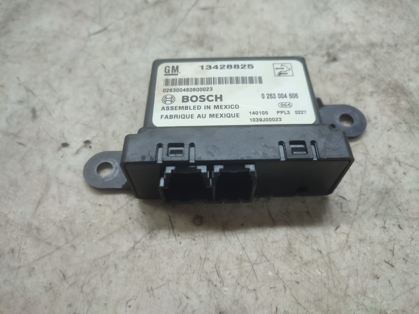 Modul senzori parcare 13428825 ( Opel Adam 1 (2012 - 2020)