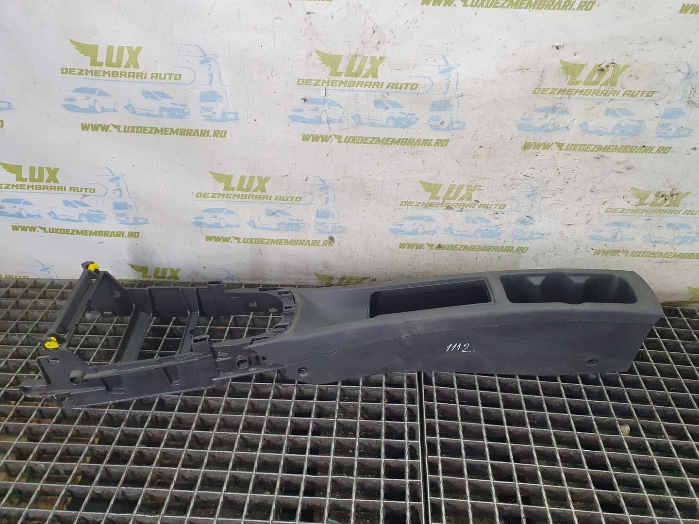 Consola centrala 13357636 Opel Adam 1 (2012 - 2020)