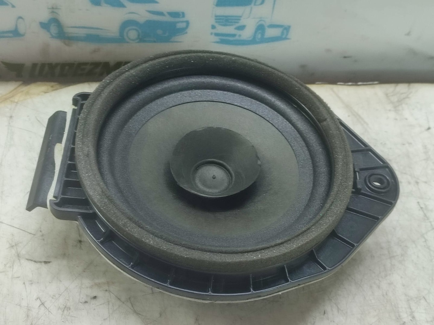 Boxa difuzor 13240952 Opel Adam 1 (2012 - 2020)