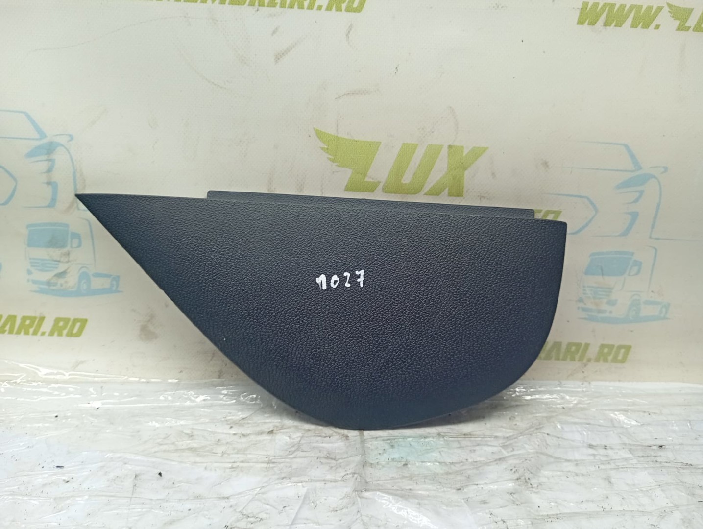 Ornament bord 5k0858247 Volkswagen Golf 6 (2008 - 2015)