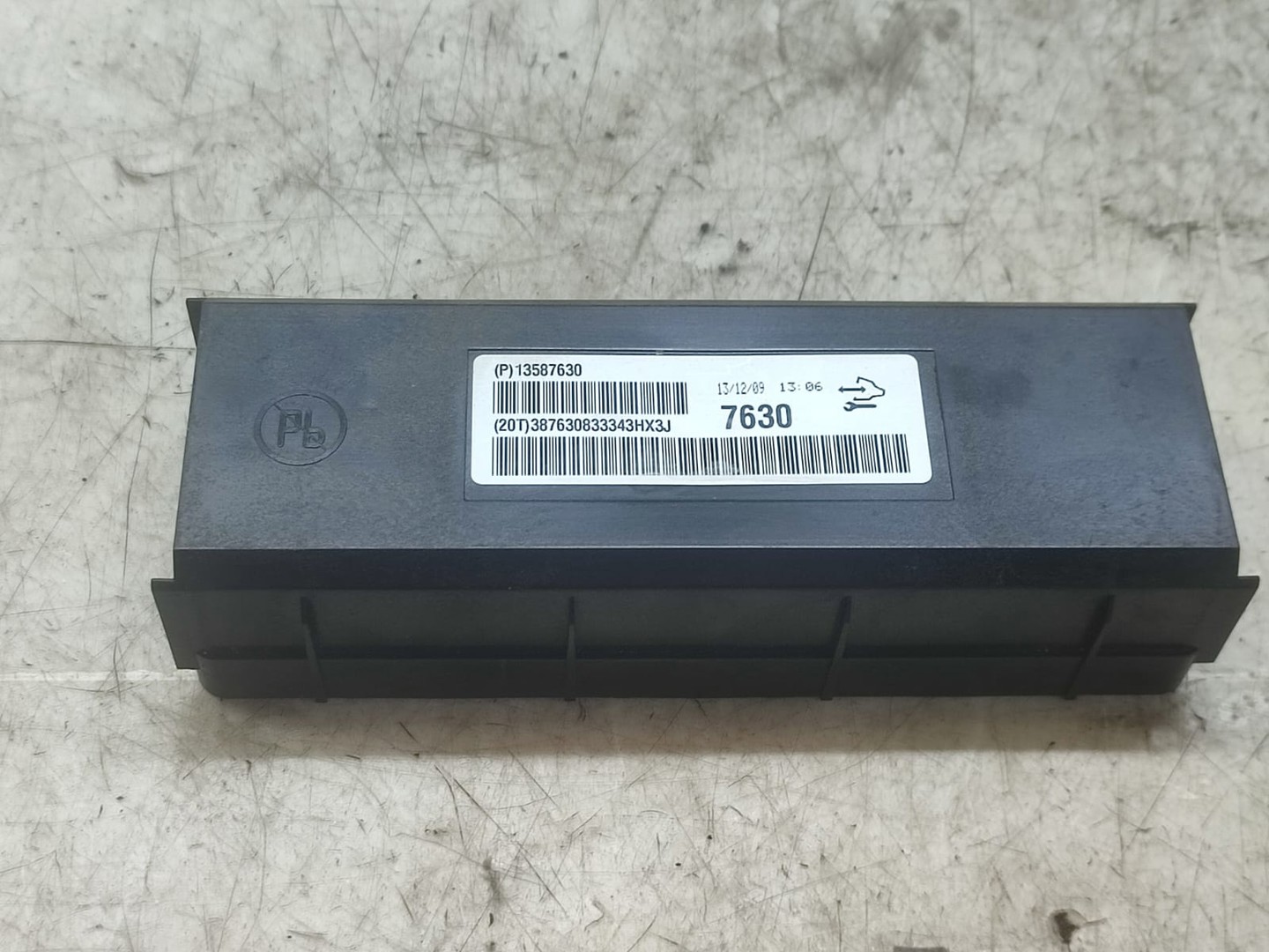 Modul confort 13587630 Opel Adam 1 (2012 - 2020)