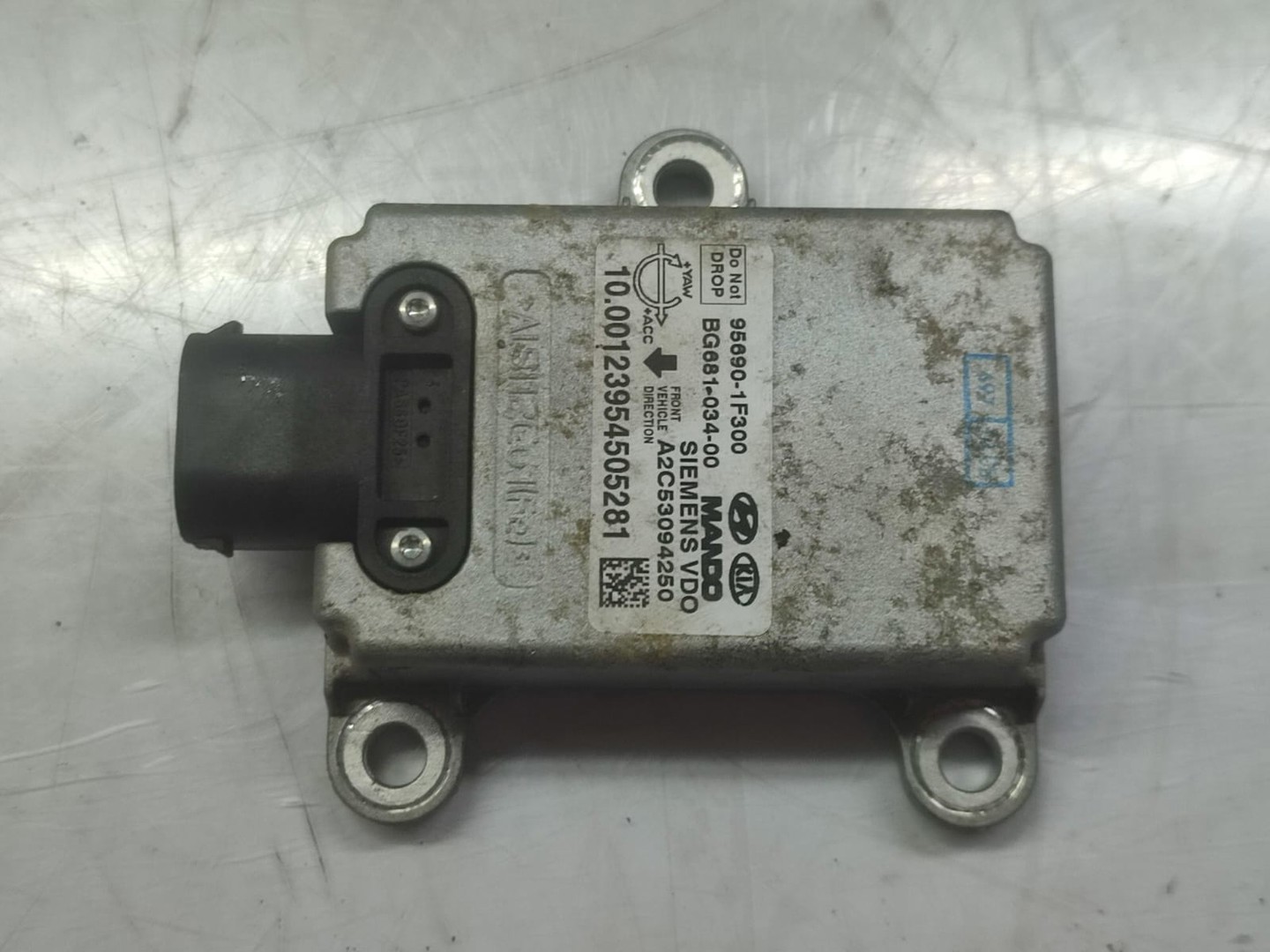 Senzor ESP 95690-1f300 Kia Sportage 2 (2004 - 2008)