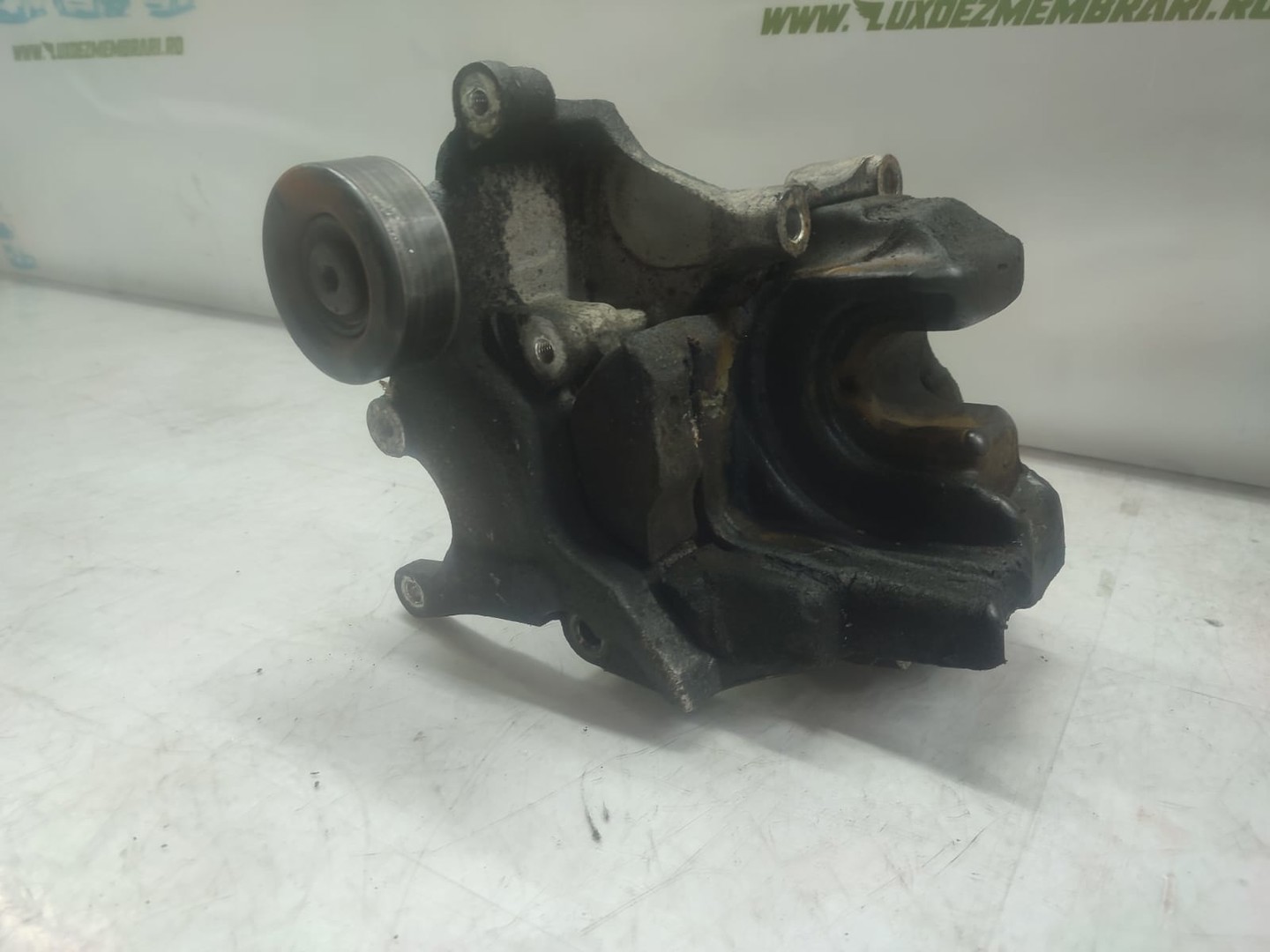 Suport accesorii Kia Sportage 2 (2004 - 2008)