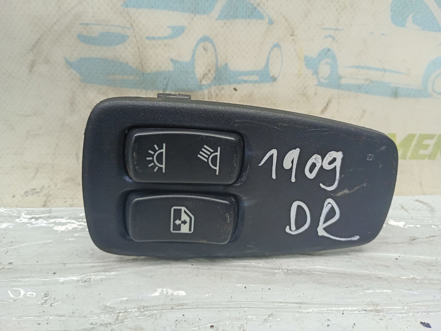 Panou comanda geamuri 1469149 Scania R420 1 facelift ( 2010 - 2016)