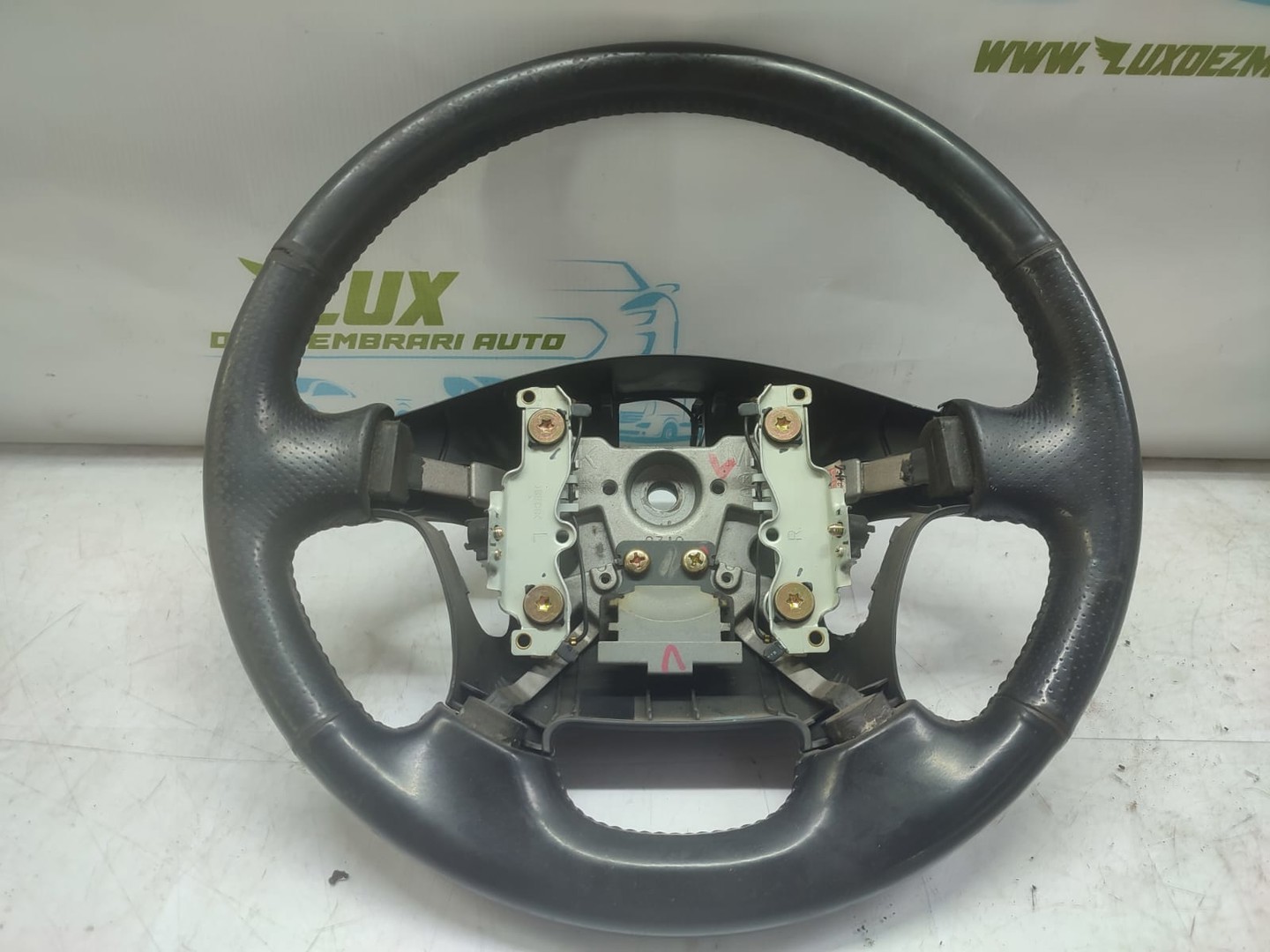 Volan in 4 spite Kia Sportage 2 (2004 - 2008)
