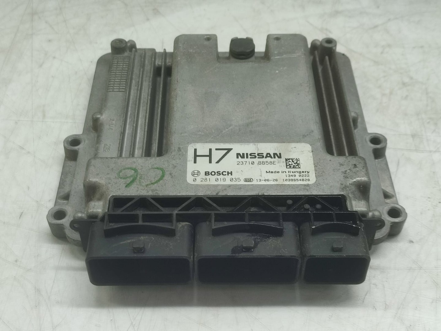 Calculator motor ECU 0281019035 Nissan Qashqai 2 J11 (2013 - 2020)