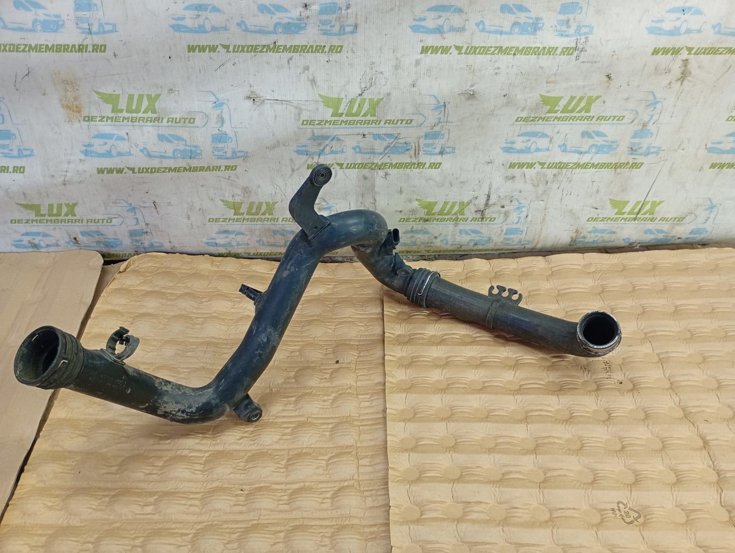Tub intercooler 1k0145770B Volkswagen Golf 5 (2003 - 2009)