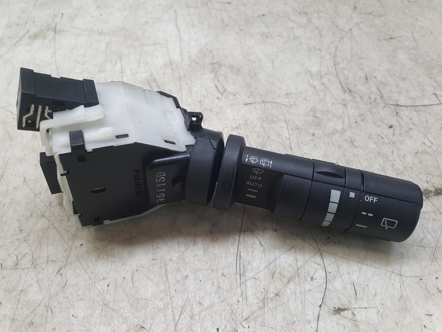 Maneta stergatoare 27500-bb65a Nissan Qashqai 2 J11 (2013 - 2020)
