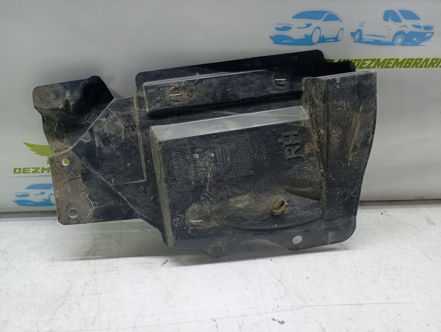 Element caroserie 64838jd00a Nissan Qashqai 2 J11 (2013 - 2020)