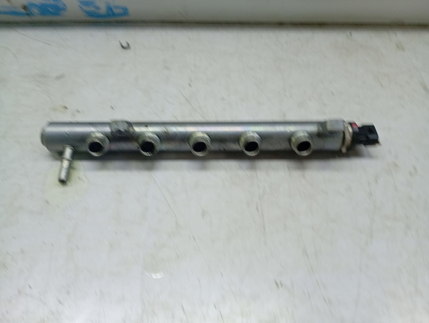 Rampa injectoare 175216420r-b Nissan Qashqai 2 J11 (2013 - 2020)