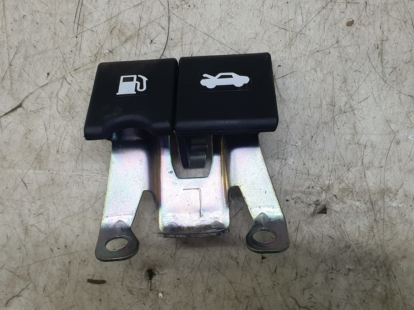 Maner deschidere capota Nissan Qashqai 2 J11 (2013 - 2020)