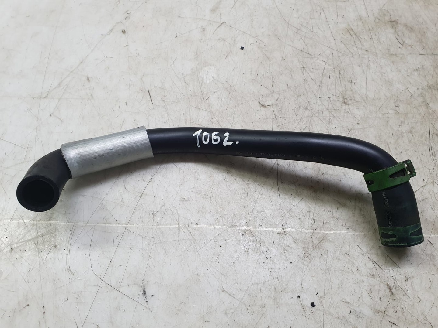 Furtun apa Nissan Qashqai 2 J11 (2013 - 2020)