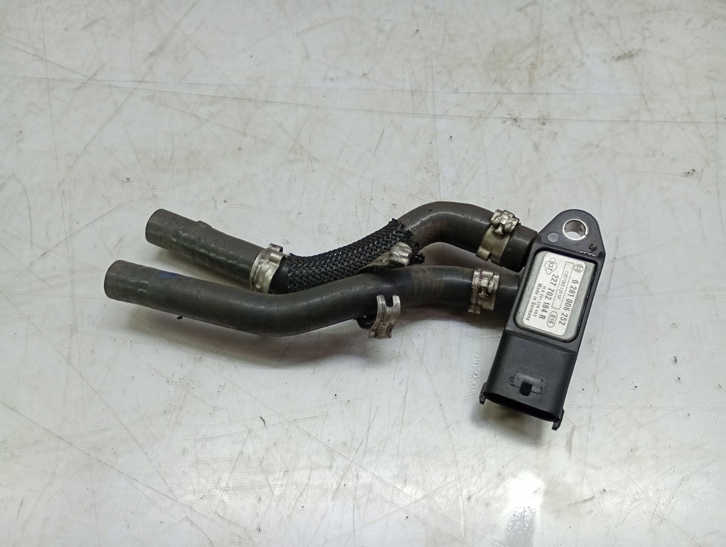 Senzor nox 227702184r Nissan Qashqai 2 J11 (2013 - 2020)
