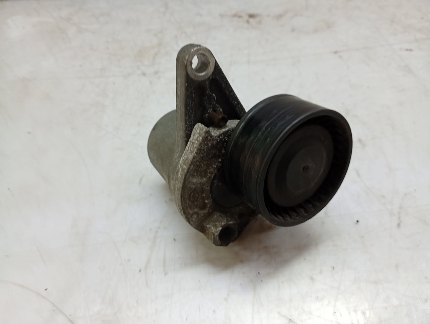 Rola intinzatoare Nissan Qashqai 2 J11 (2013 - 2020)