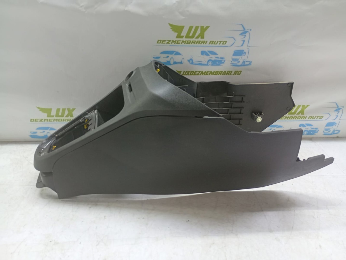 Ornament consola centrala Renault Captur 1 (facelift) (2017 - 2019)
