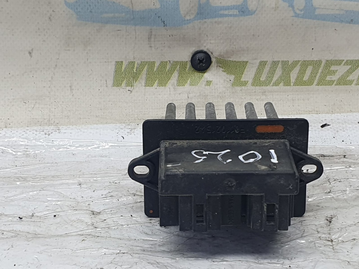 Rezistenta trepte 05061587AA Chrysler 300C 1 (2005 - 2011)