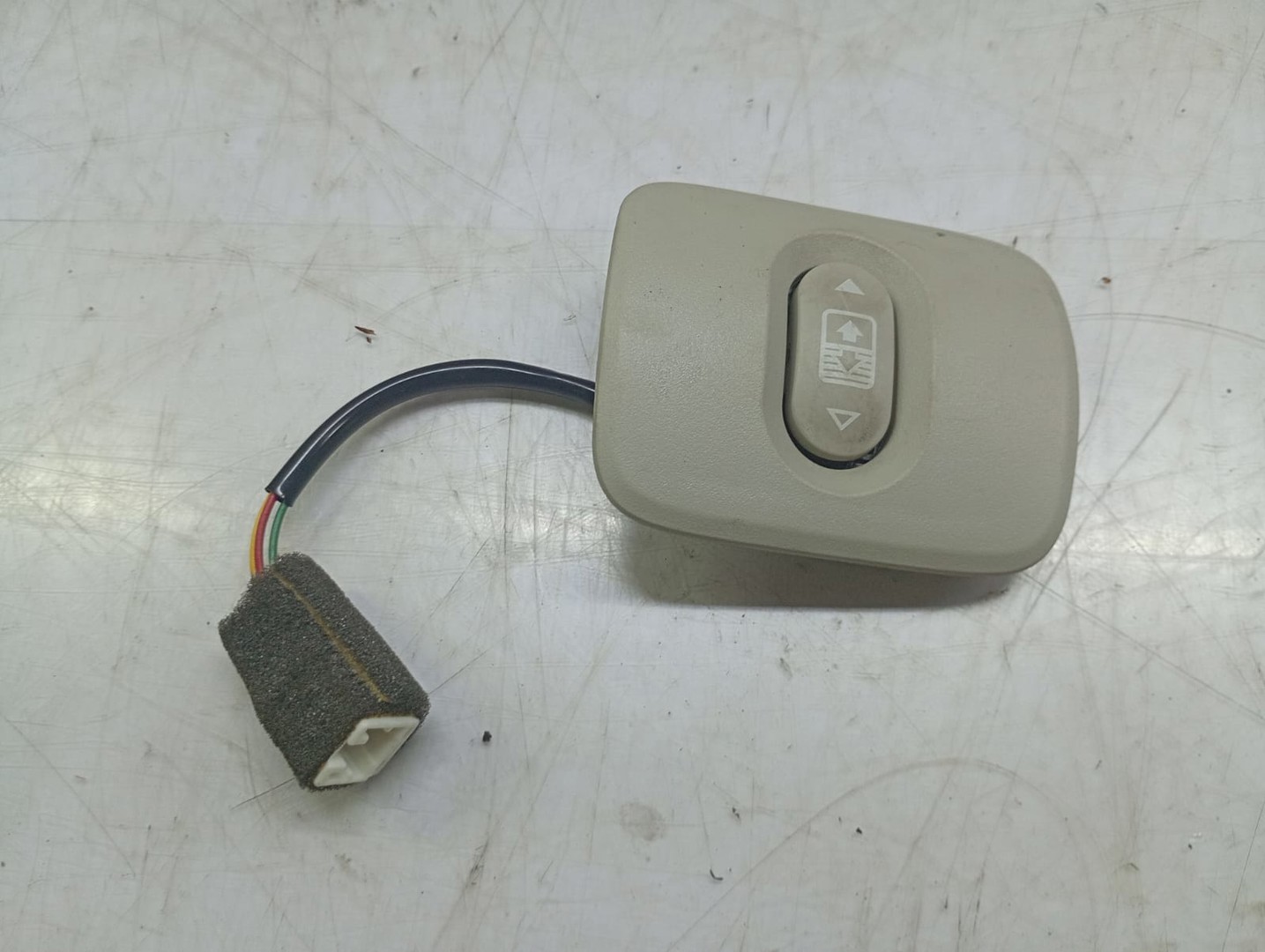 Buton comanda trapa Renault Captur 1 (facelift) (2017 - 2019)
