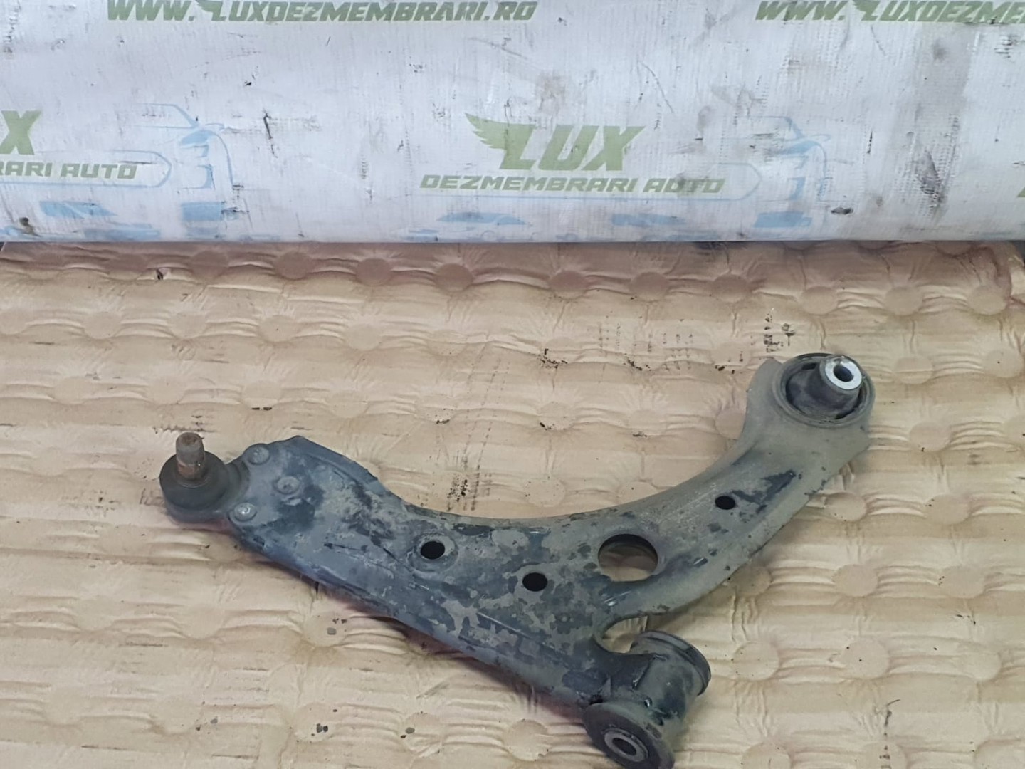 Brat suspensie dreapta fata Lancia Delta 3 generation (2008 - 2014)