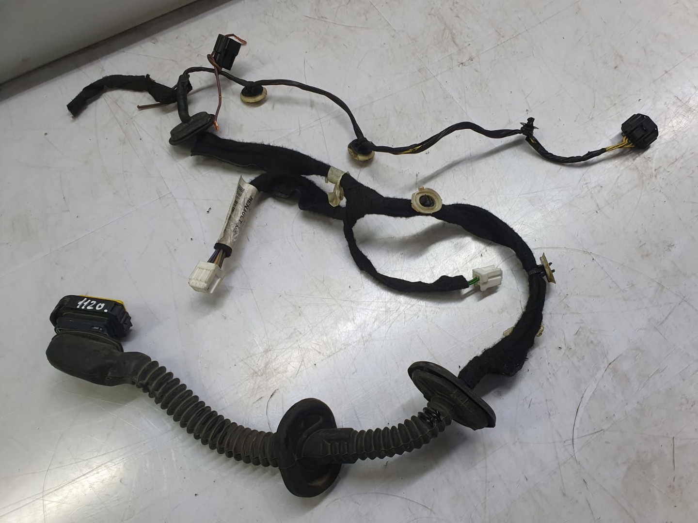 Cablaj electric usa spate stanga 241278113r Renault Captur 1 (facelift) (2017 - 2019)