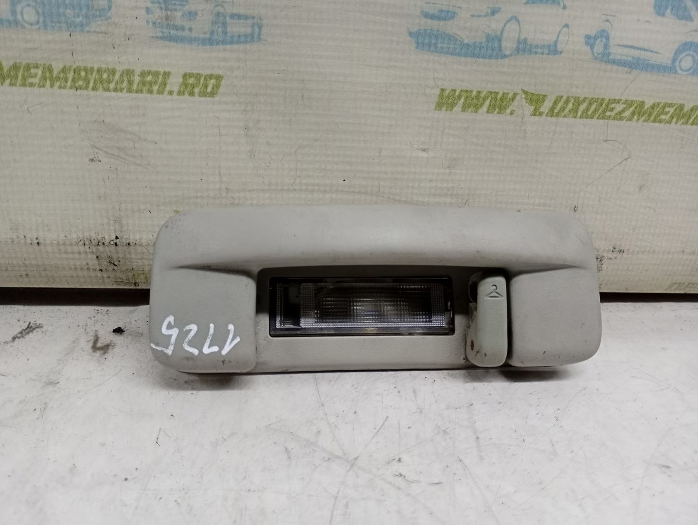 Maner plafon 829880 Chrysler 300C 1 (2005 - 2011)