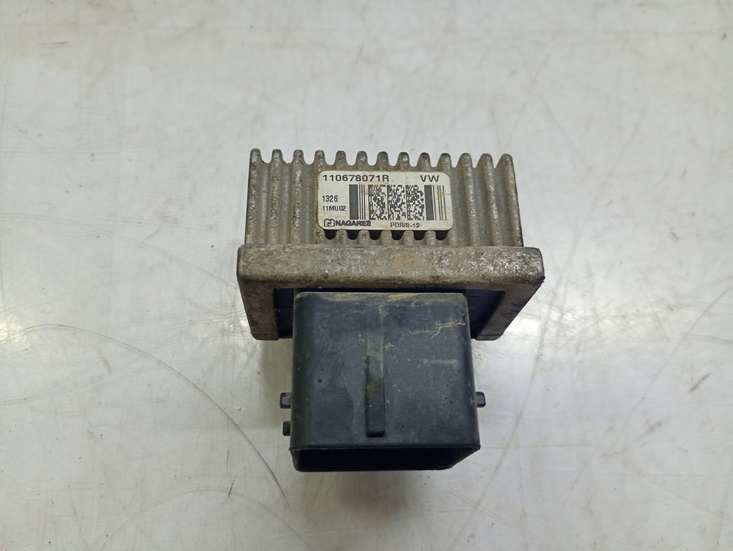 Releu bujii incandescente 110678071r Renault Clio 4 (2012 - 2020)