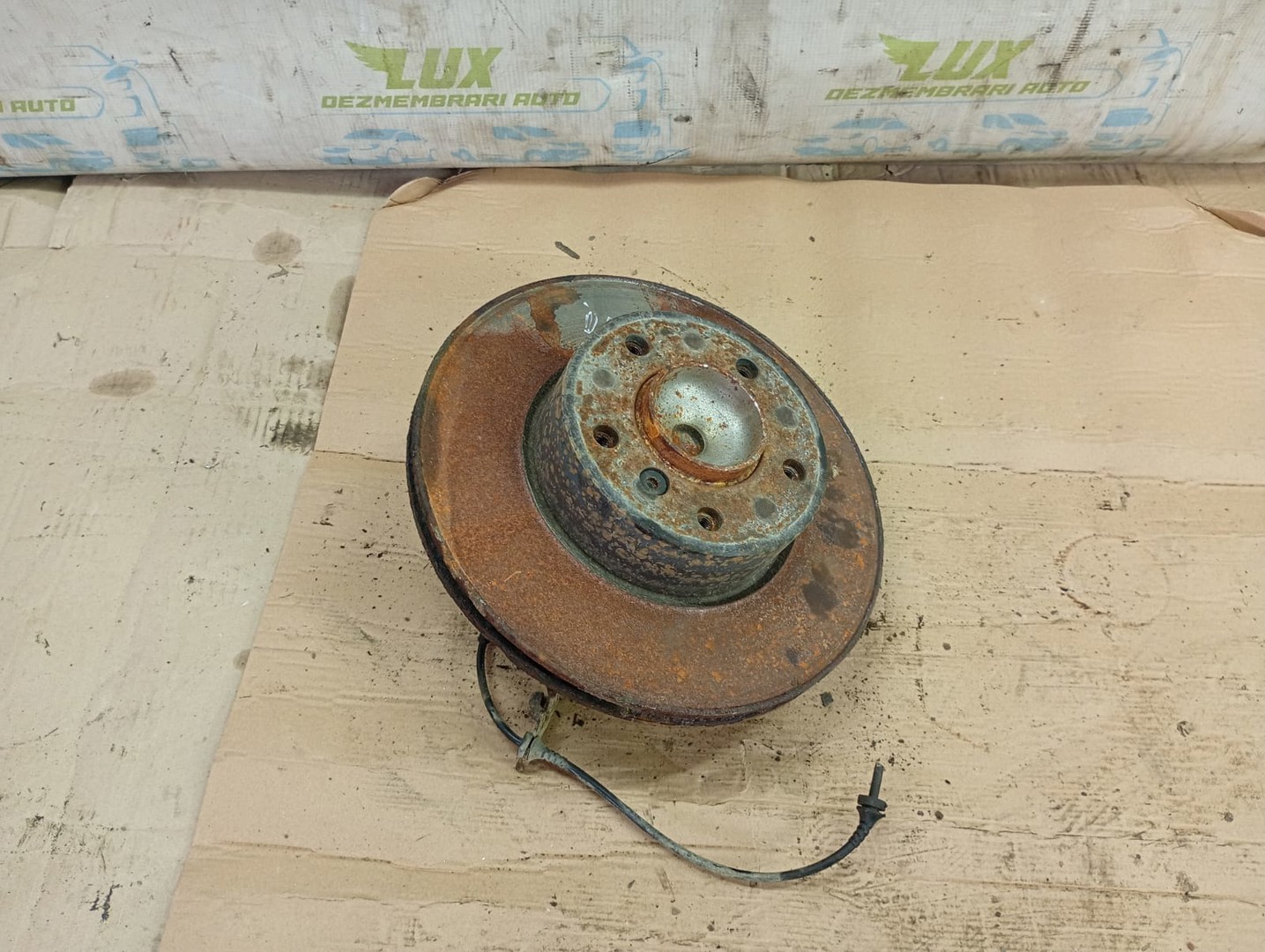 Fuzeta dreapta fata 31216764444 BMW Seria 3 E90 (2004 - 2010)