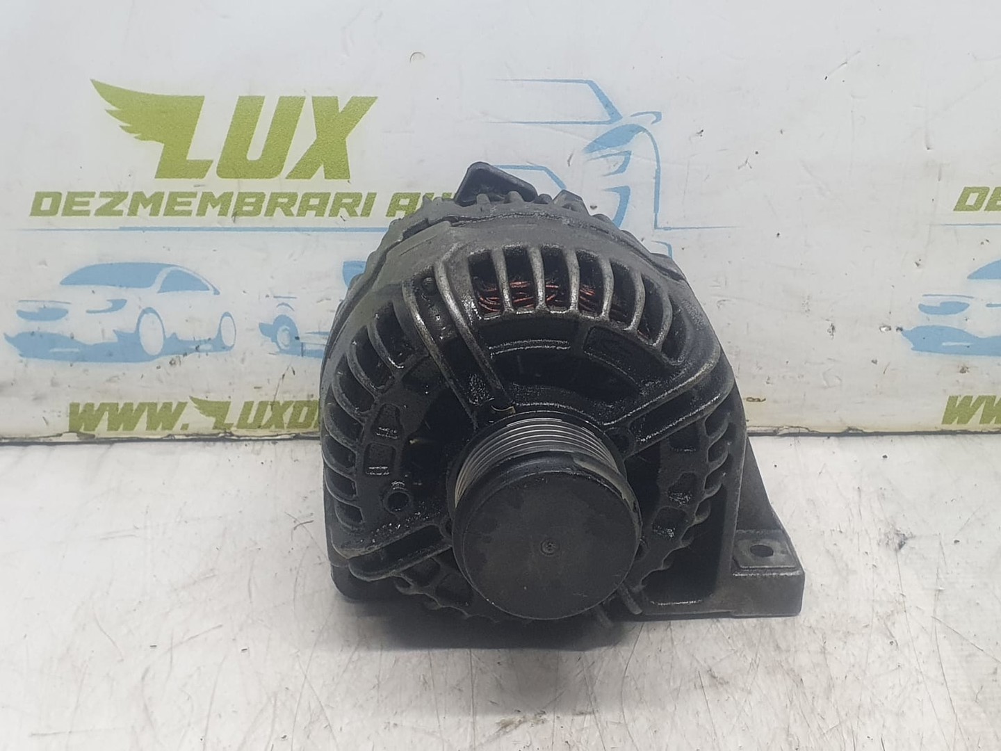 Alternator 30667894 Volvo V70 2 generation (2000 - 2005)