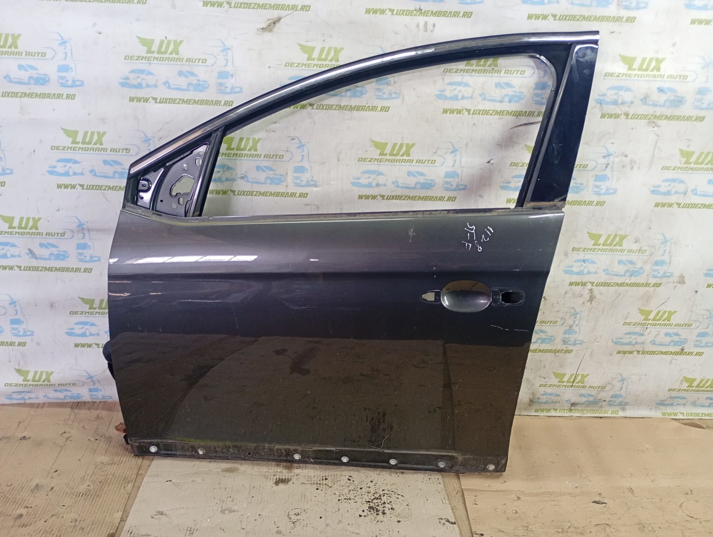 Usa stanga fata Lancia Delta 3 generation (2008 - 2014)