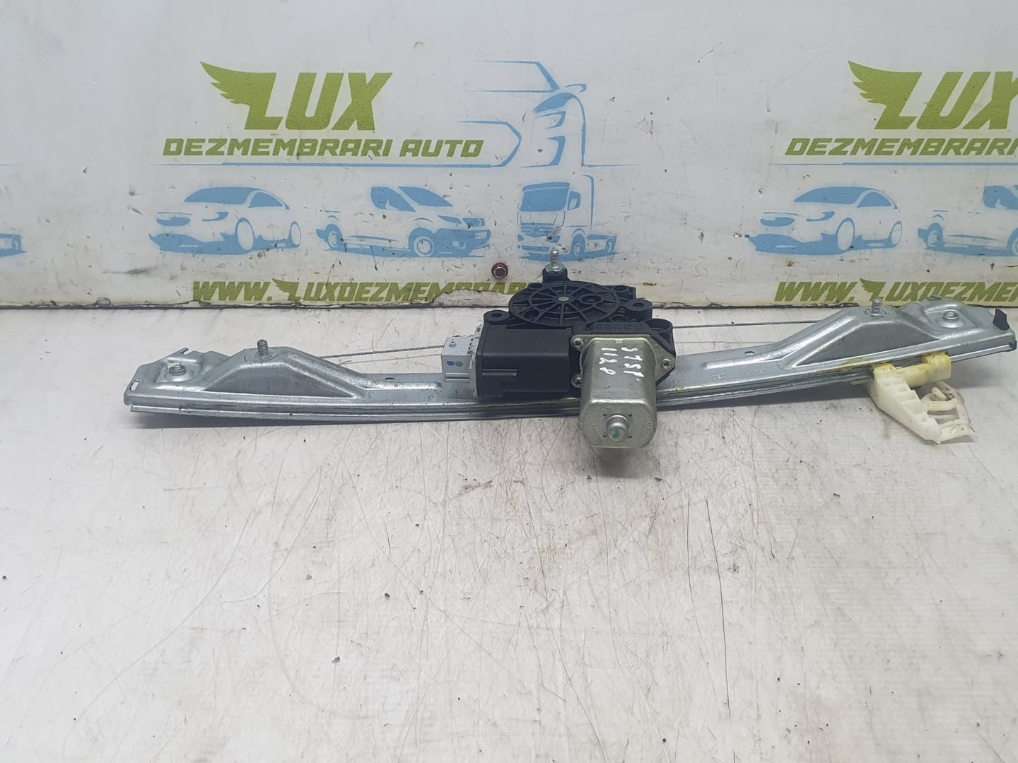 Macara geam stanga spate 51832158 Lancia Delta 3 generation (2008 - 2014)