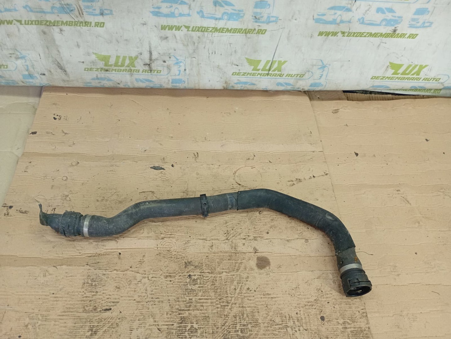 Furtun apa 17124714092 BMW Seria 3 E90 (2004 - 2010)