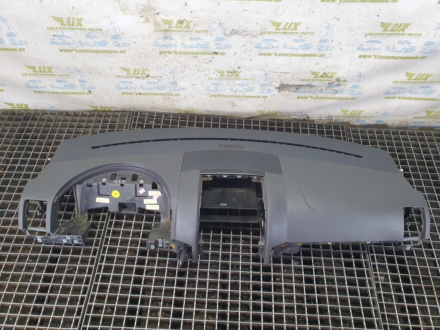 Plansa bord 7L6857003ap Volkswagen Touareg 1 (7L) (2002 - 2007)