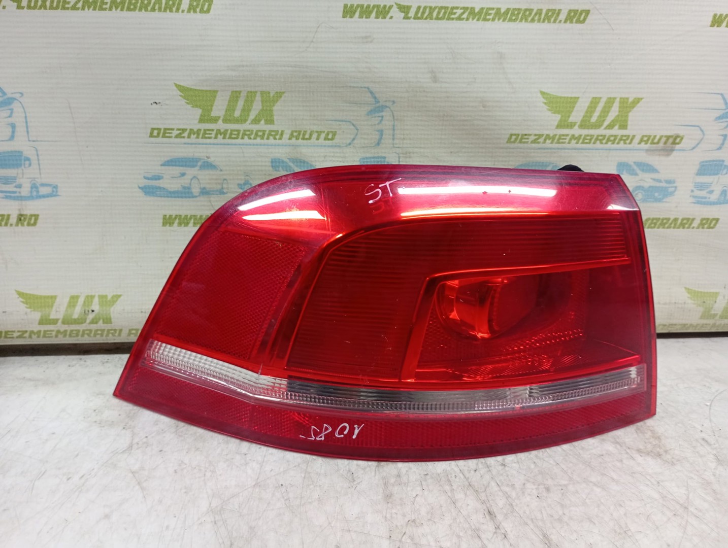 Stop stanga 3AF945095c Volkswagen Passat B7 (2010 - 2015)