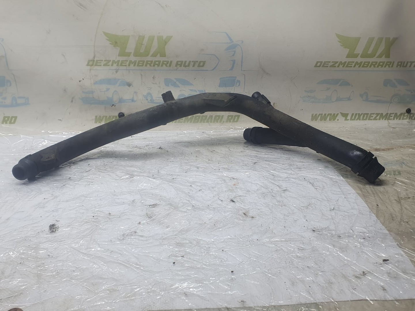 Furtun apa BMW Seria 3 E90 (2004 - 2010)