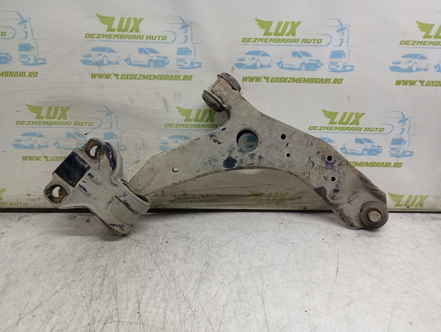 Brat suspensie dreapta fata Mazda 3 BL (facelift) (2011 - 2013)
