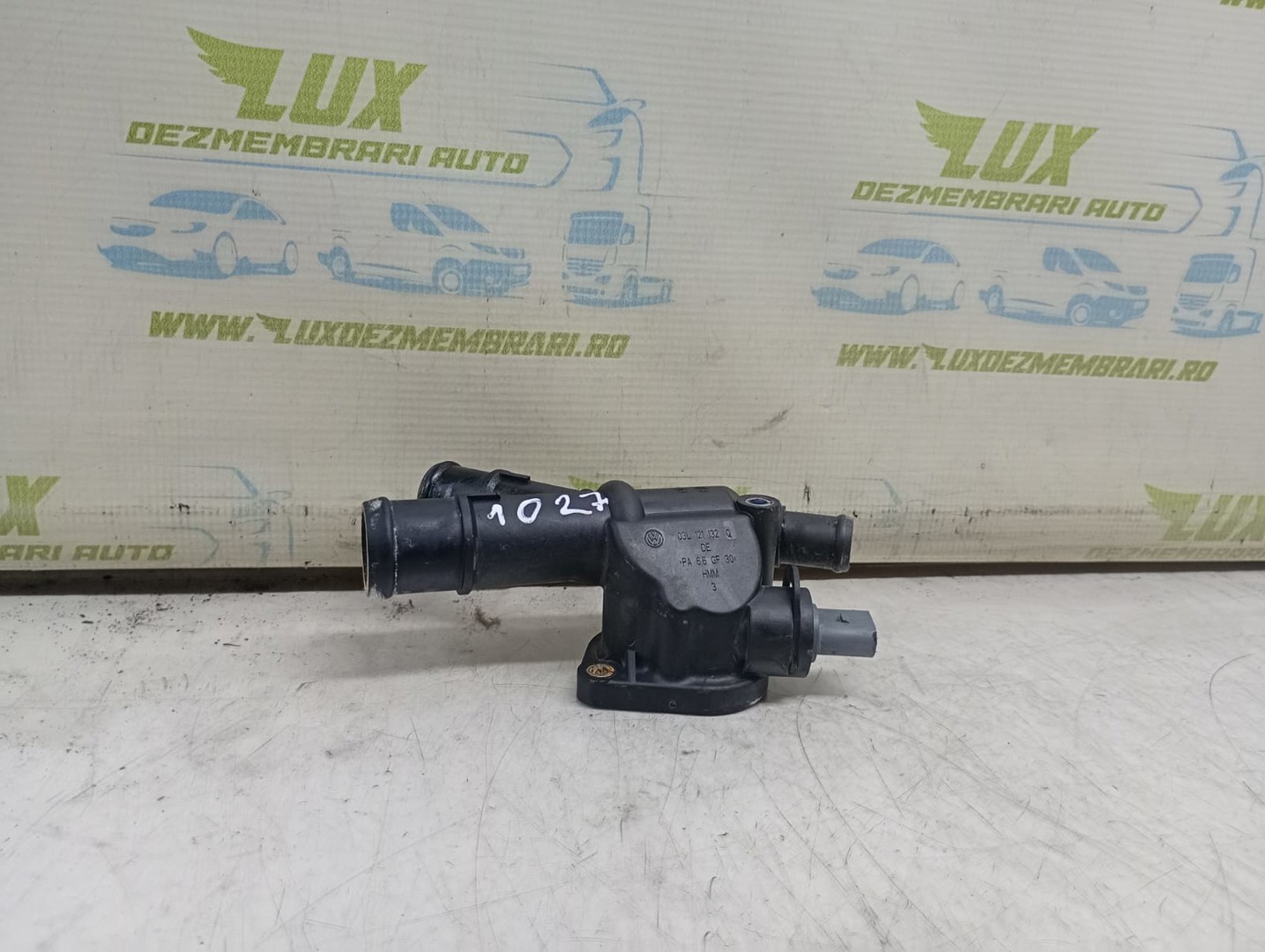 Carcasa termostat 03L121132Q Volkswagen Golf 6 (2008 - 2015)