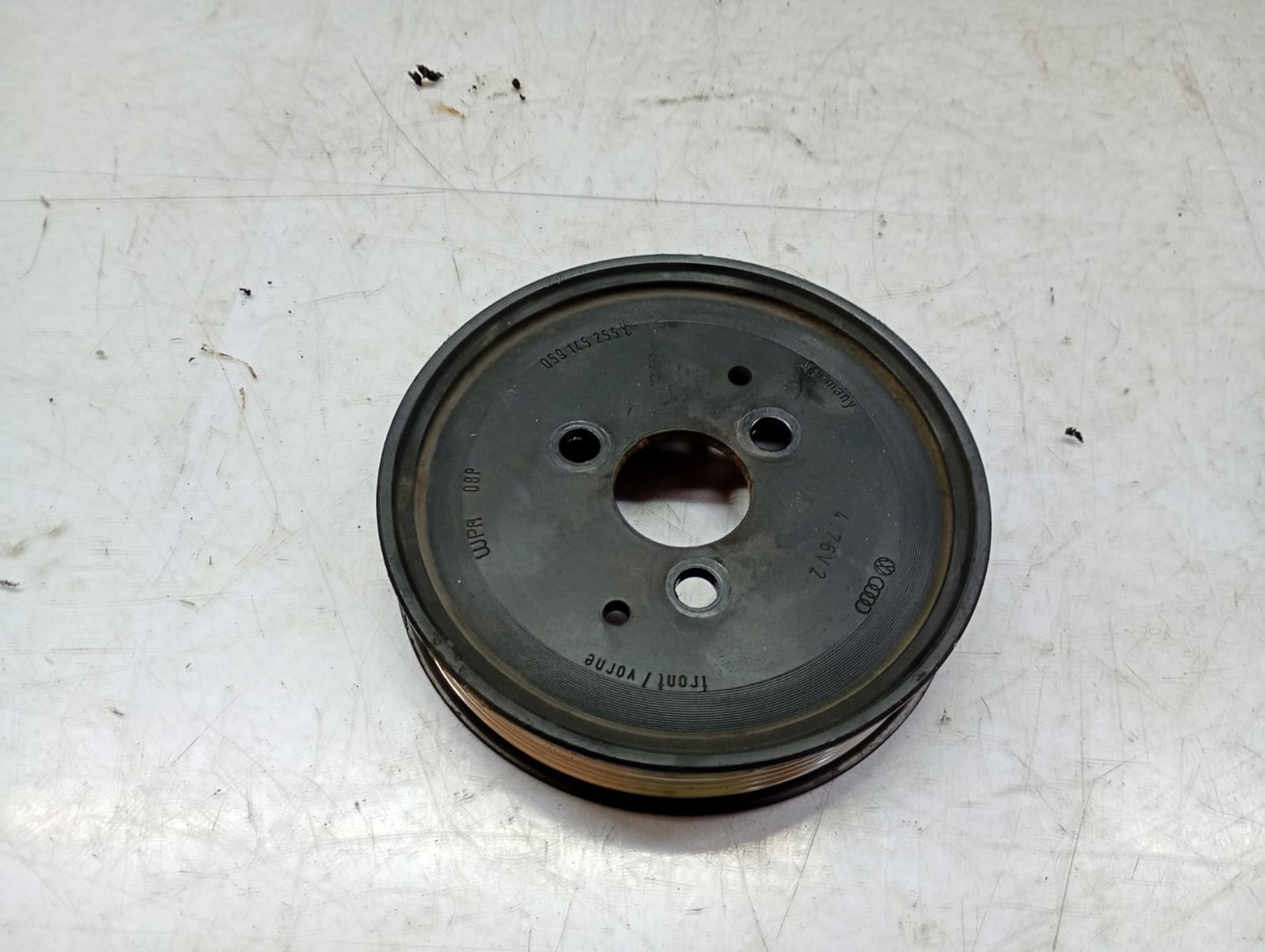 Fulie pompa servodirectie 059145255c Volkswagen Touareg 1 (7L) (2002 - 2007)