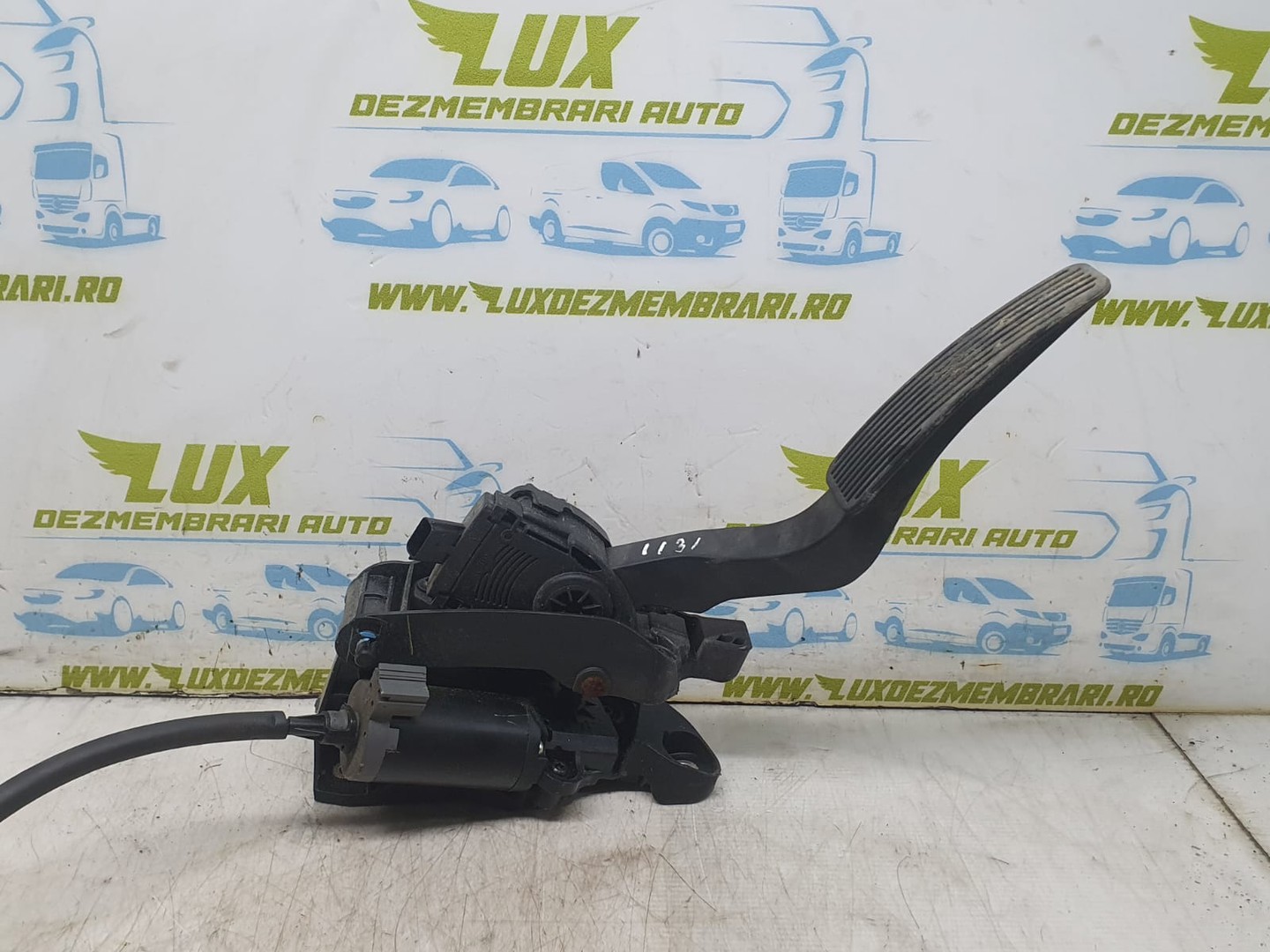 Pedala acceleratie 04861716AB Lancia Thema 2 (2011 - 2014)