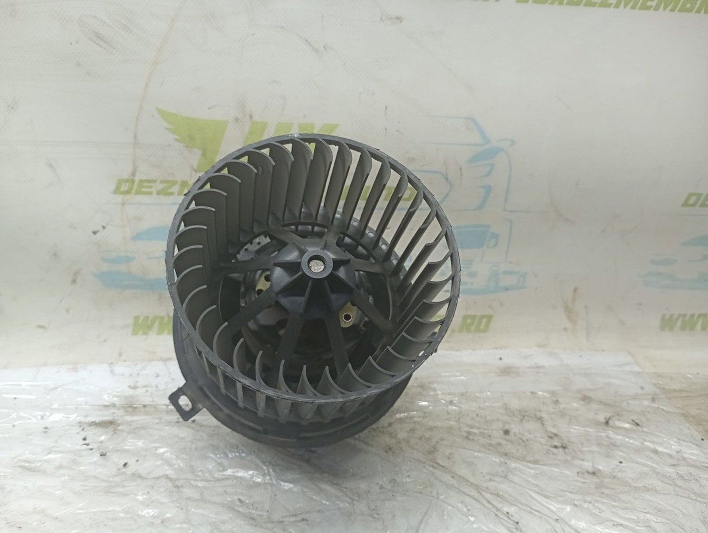 Motoras aeroterma AZMT-45-060-1019 Ford Transit 3 (Facelift) (2006 - 2014)